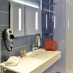 Ibis Styles Centre Szálloda