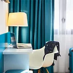 Ibis Styles Centre 4*