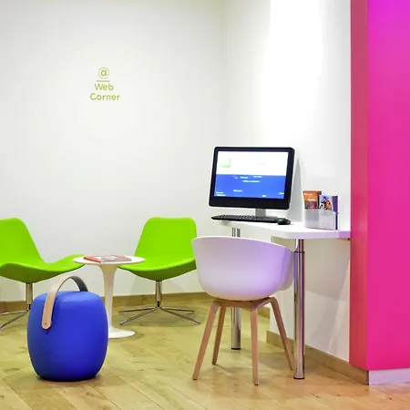 Ibis Styles Centre Hotel 4*