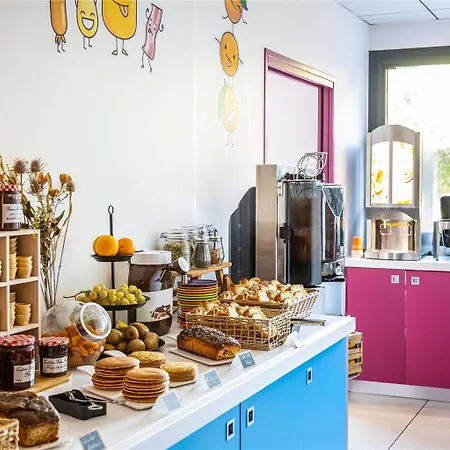 Ibis Styles Centre 4* Μοντελιμάρ