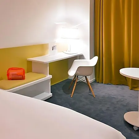 Ibis Styles Centre فندق 4*