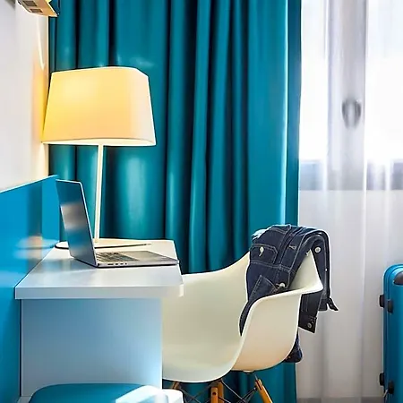 Ibis Styles Centre Hotel