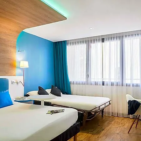 Hotel Ibis Styles Centre 4*